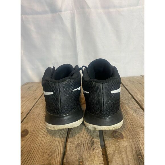 Nike Kyrie Flytrap 5 Basketball Shoes Black White Men’s Size 12 DM1125-001 - Picture 5 of 9